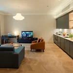 Premier Dublin, Leeson Street * Dublin