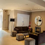 Premier Dublin, Leeson Street Apartment *